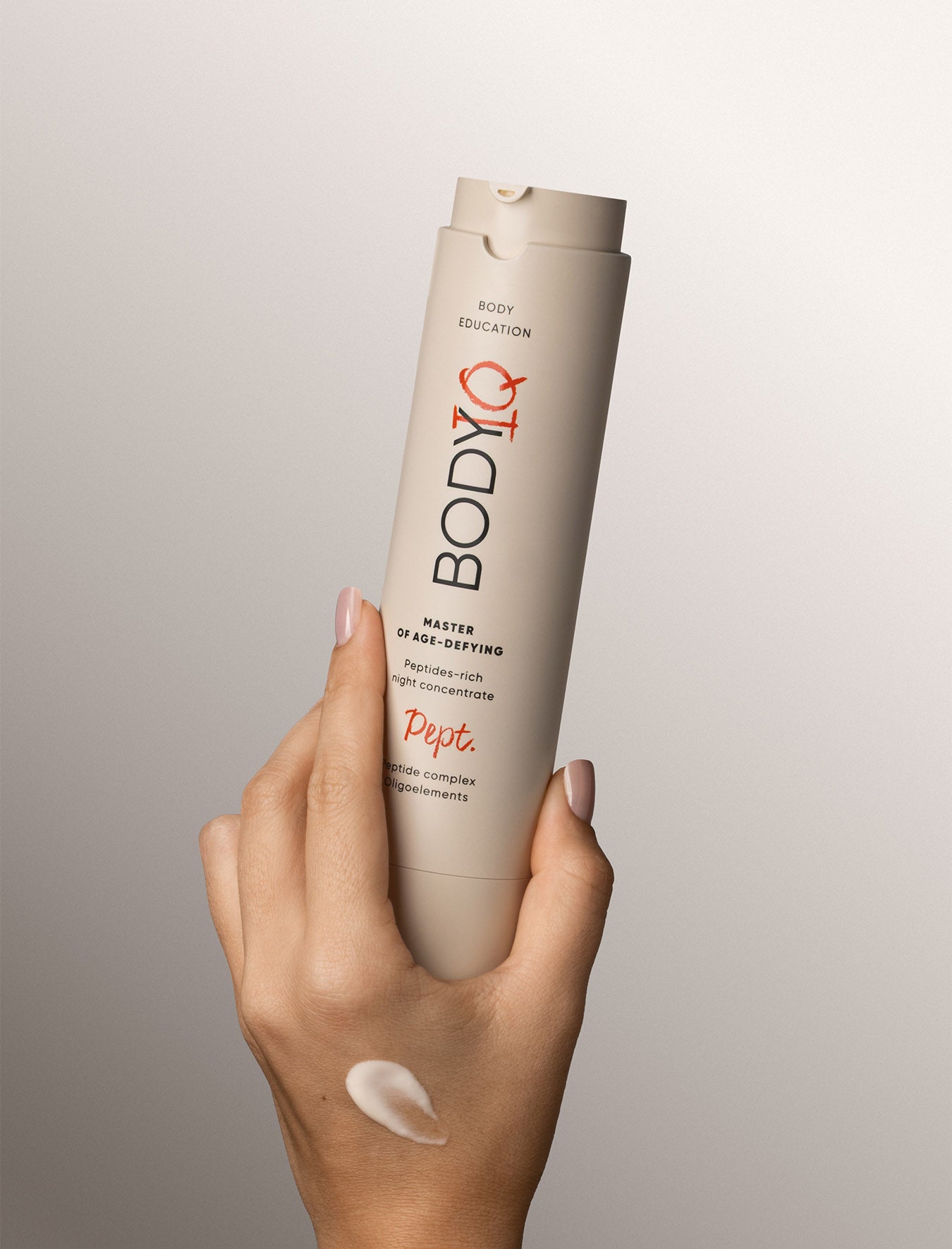 MASTER OF AGE-DEFYING Peptides-Rich Night Concentrate