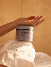 SCIENCE OF MICROBIOME Intense Skin-Recharging Body Cream